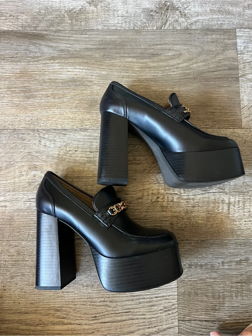 Sam Edelman Rowe Platform Chain Detail Loafer in Black